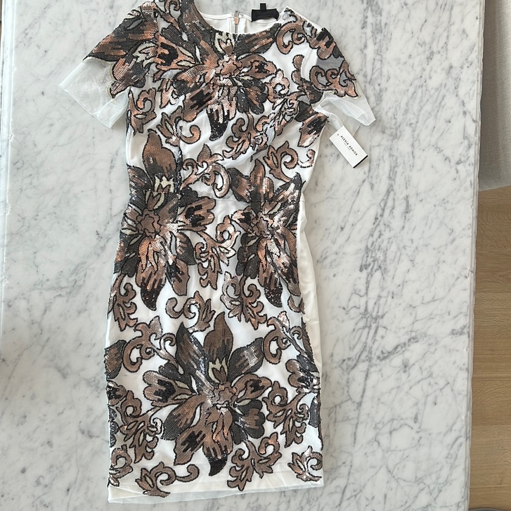 Alexia Admor dress new with tags!